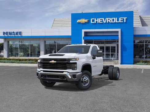 New 2026 Chevrolet Silverado 3500 W/T w/ WT Convenience Package RWD image 32