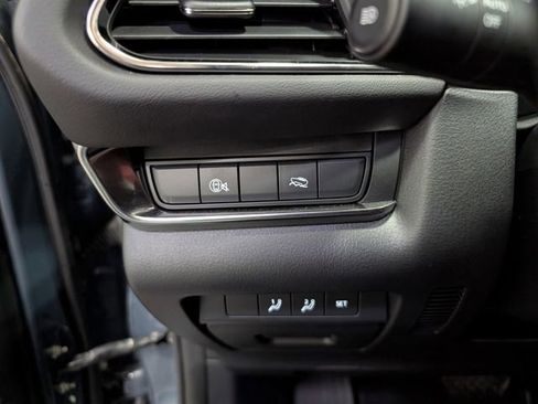 Used 2024 MAZDA CX-30 AWD 2.5 S w/ Preferred Package image 19