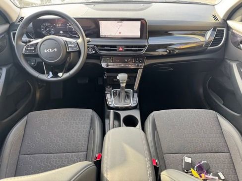 Certified 2024 Kia Seltos S image 16