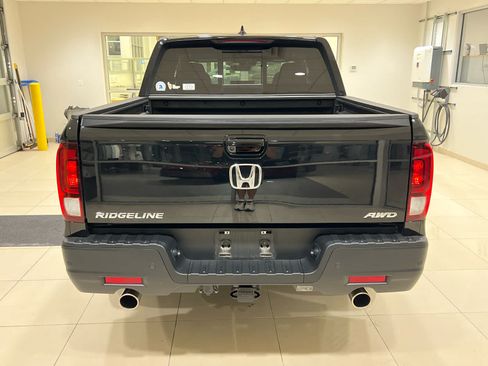 Used 2023 Honda Ridgeline Black Edition image 5