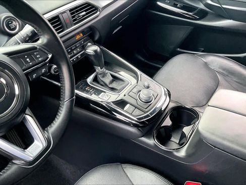 Used 2022 MAZDA CX-9 Touring image 18