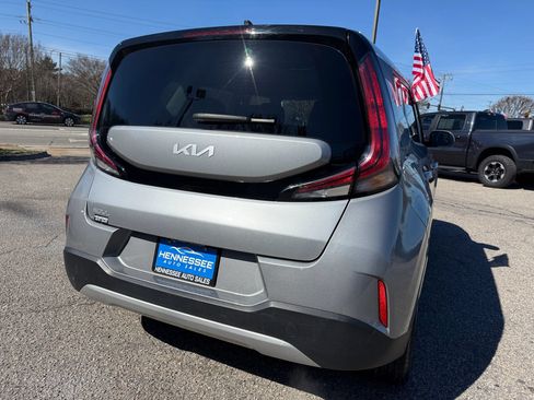 Used 2024 Kia Soul LX w/ Option Group 015 FWD image 16