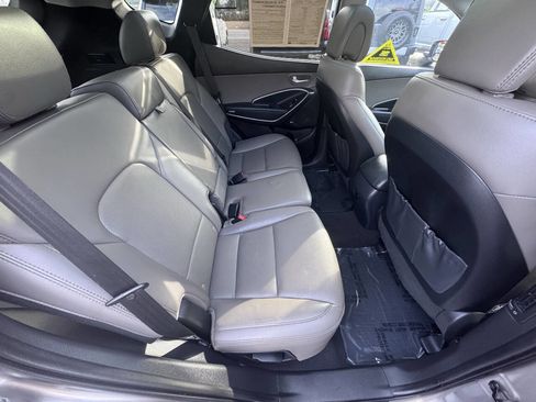 Used 2017 Hyundai Santa Fe Sport image 38