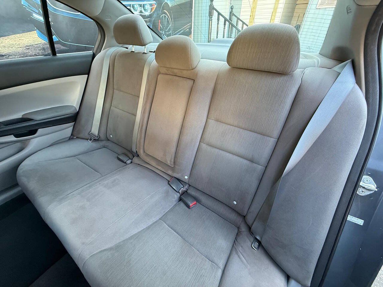 Used 2012 Honda Accord LX image 14