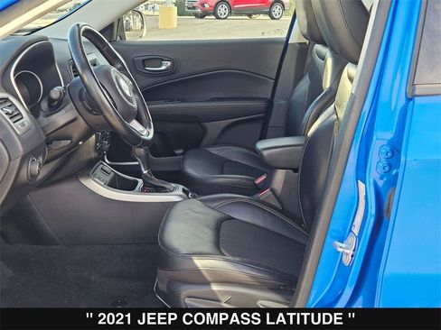 Used 2021 Jeep Compass Latitude image 11