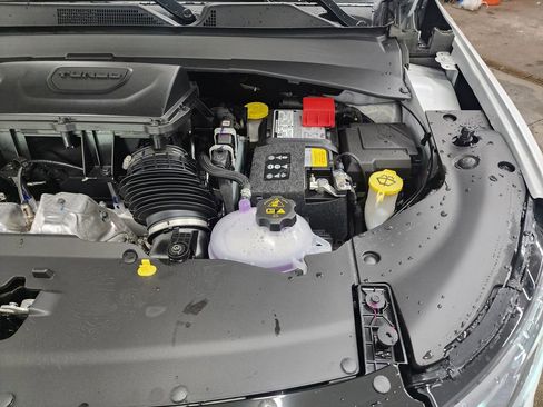 New 2026 Jeep Compass Latitude image 45