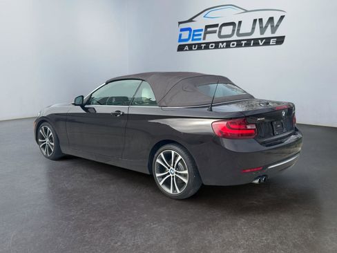 Used 2016 BMW 228i xDrive Convertible image 5
