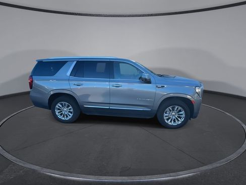 Certified 2021 GMC Yukon SLT w/ SLT Luxury Package image 9