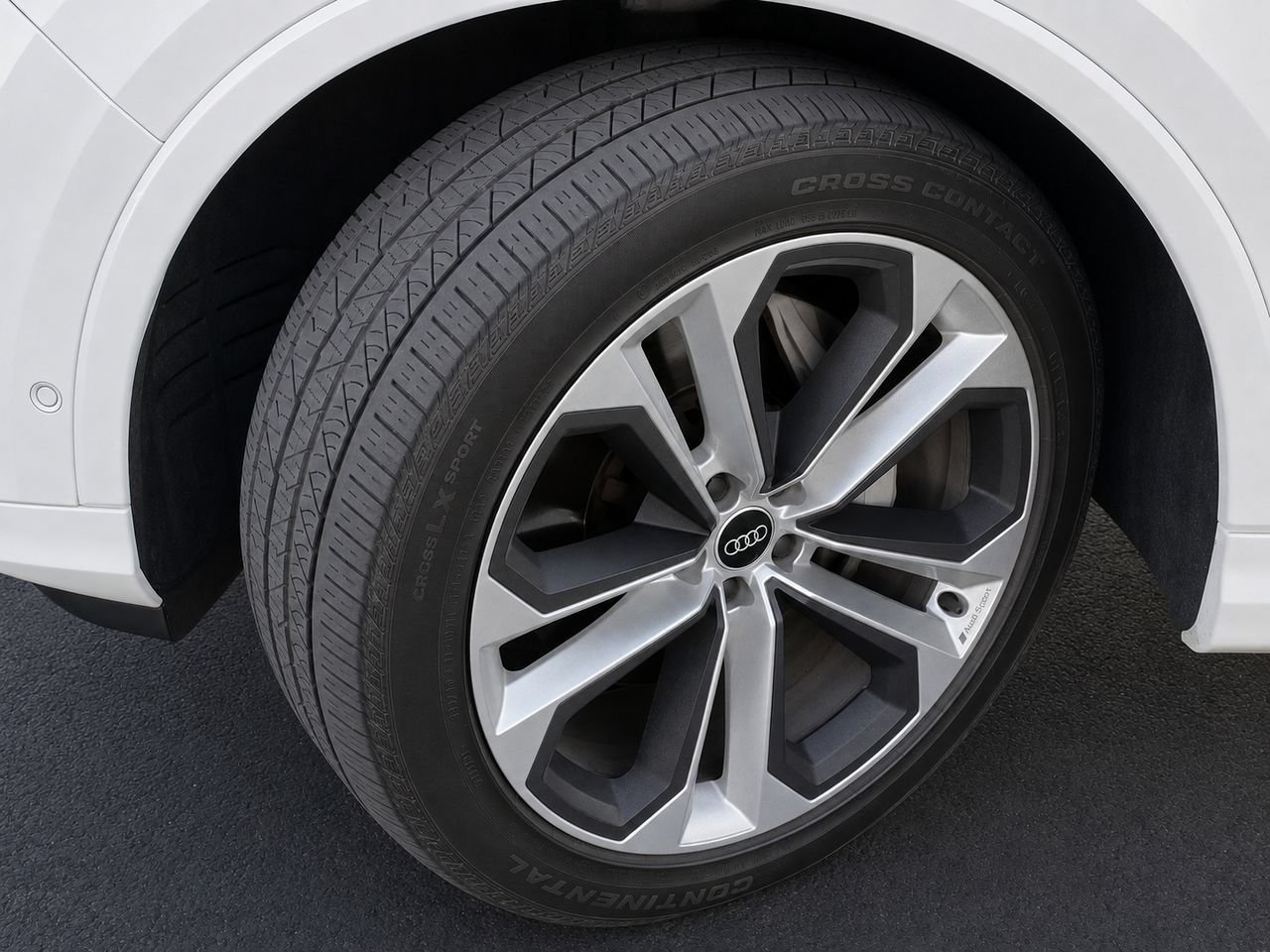 Used 2021 Audi Q7 3.0T Premium Plus AWD/4WD image 12
