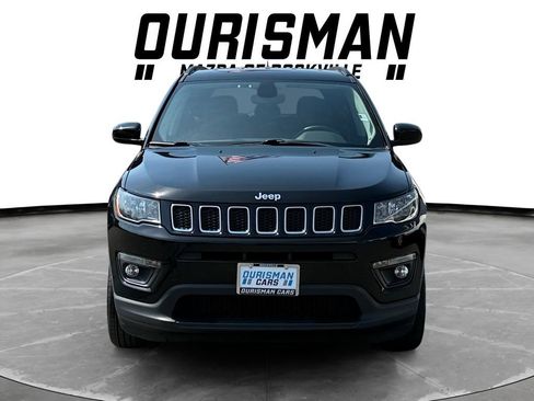 Used 2019 Jeep Compass Latitude image 8