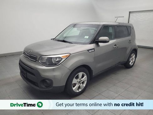 Used 2018 Kia Soul FWD image 1