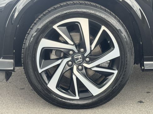 Used 2019 Honda HR-V Sport image 12
