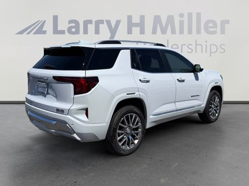 Used 2026 GMC Terrain Denali AWD/4WD image 5