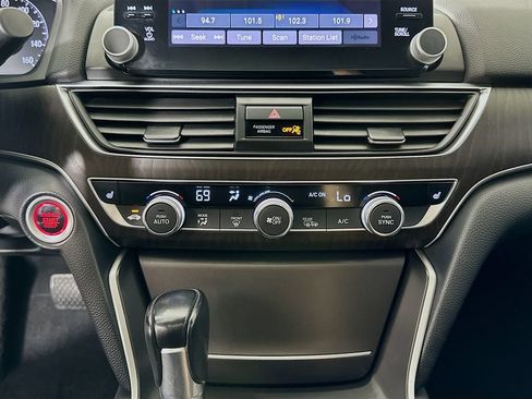 Used 2018 Honda Accord EX-L image 15