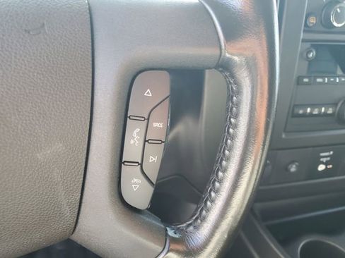 Used 2023 GMC Savana 2500 Extended w/ Driver Convenience Package image 20