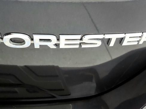 Used 2019 Subaru Forester Limited AWD/4WD image 14