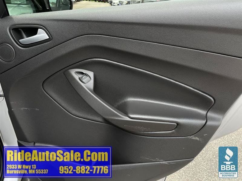 Used 2016 Ford Escape SE w/ Equipment Group 201A AWD/4WD image 15