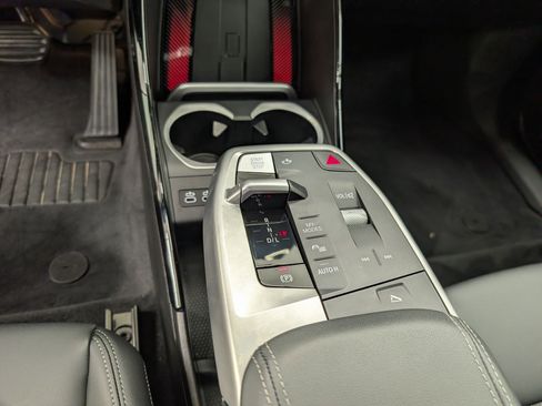 Used 2025 BMW X1 xDrive28i w/ Technology Package image 25