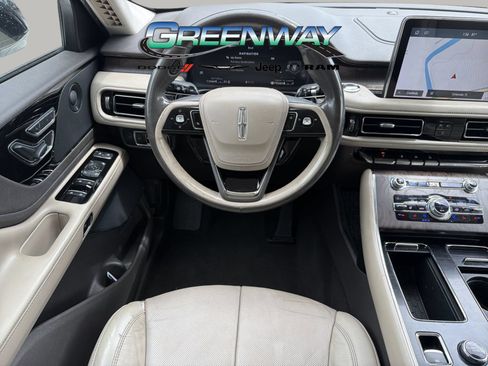 Used 2020 Lincoln Aviator Reserve w/ Equipment Group 201A RWD image 11
