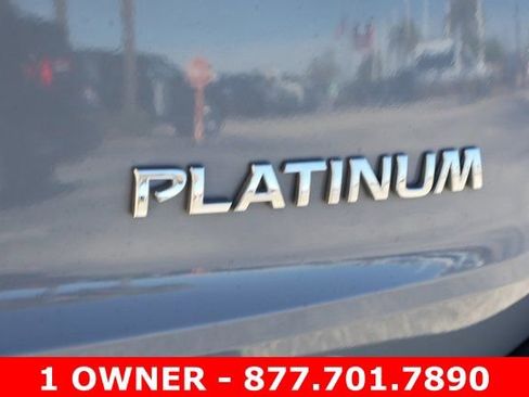 Used 2021 Nissan Rogue Platinum image 7