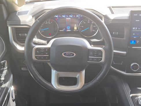 Used 2024 Ford Expedition Max XLT RWD image 21