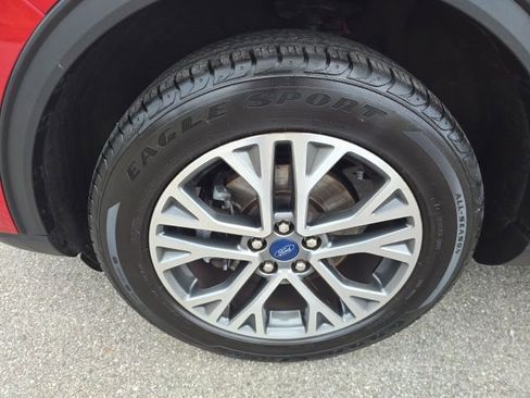 Used 2022 Ford Escape SEL image 39