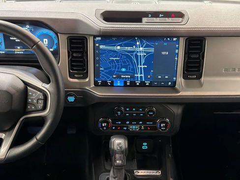 New 2025 Ford Bronco Outer Banks image 19