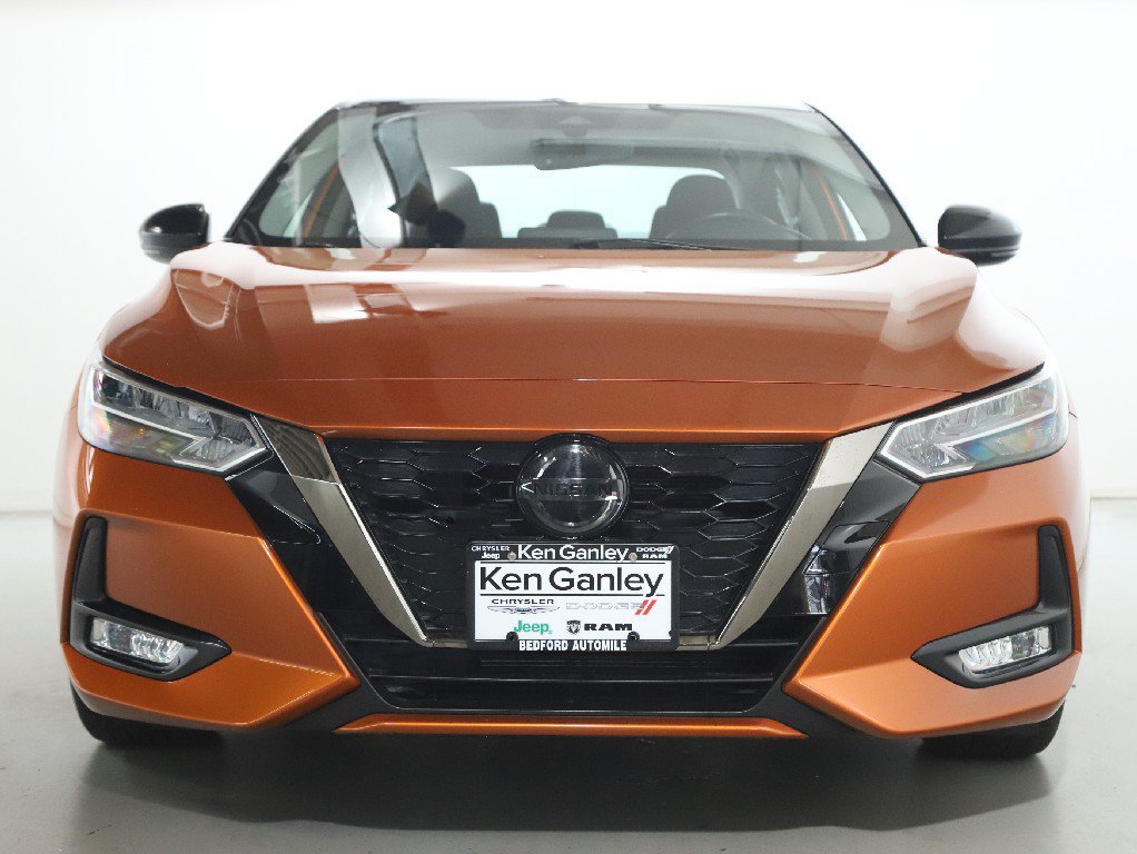 Used 2023 Nissan Sentra SR w/ Electronics Package FWD image 5