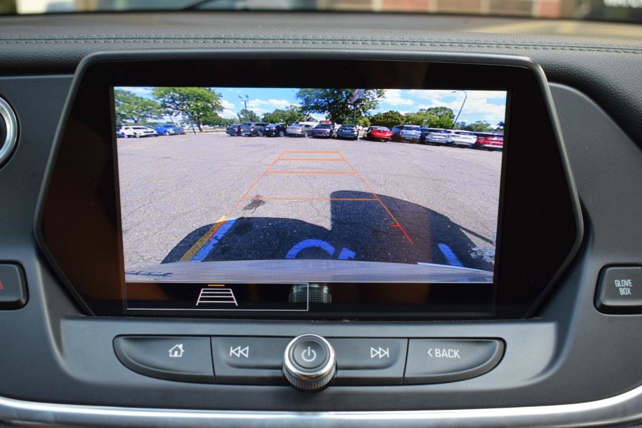 Used 2021 Chevrolet Blazer LT FWD image 24