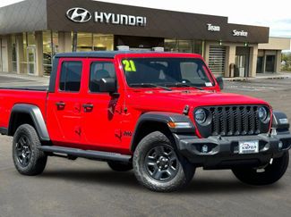 Used 2021 Jeep Gladiator Sport w/ Trailer Tow Package AWD/4WD video 2
