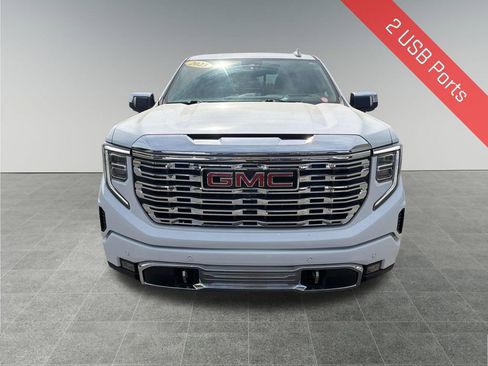 Used 2023 GMC Sierra 1500 Denali w/ Denali Reserve Package AWD/4WD image 10