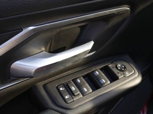 Used 2025 RAM 1500 Big Horn AWD/4WD image 11