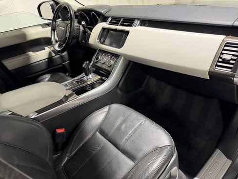 Used 2016 Land Rover Range Rover Sport HSE image 13