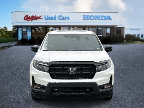 Used 2025 Honda Ridgeline Black Edition image 8