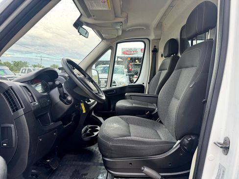 Used 2015 RAM ProMaster 1500 w/ Interior Convenience Group image 9