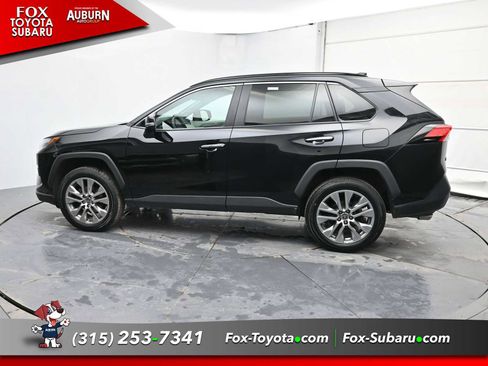 Used 2023 Toyota RAV4 Limited image 15