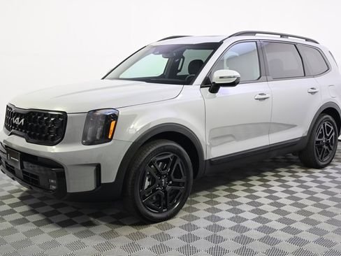 Used 2024 Kia Telluride SX X-Line image 2