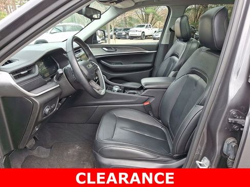 Used 2022 Jeep Grand Cherokee L Limited AWD/4WD image 15