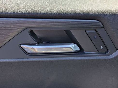 New 2026 GMC Acadia Elevation image 12