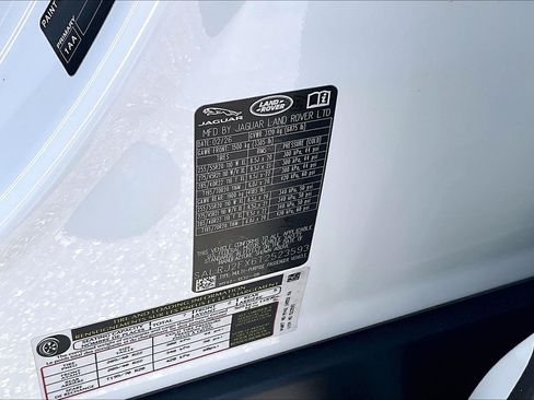 New 2026 Land Rover Discovery S AWD/4WD image 15