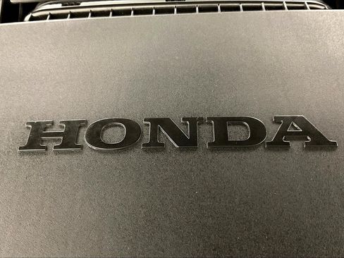 Used 2025 Honda Pilot Touring image 31