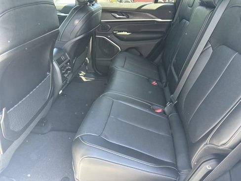 New 2026 Jeep Grand Cherokee Limited AWD/4WD image 21
