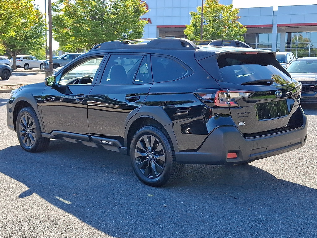 Used 2024 Subaru Outback Onyx Edition AWD/4WD image 6