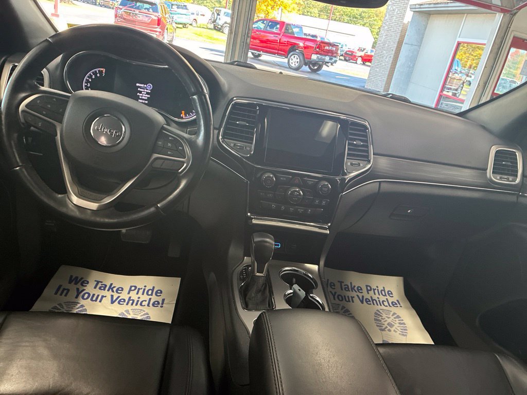 Used 2021 Jeep Grand Cherokee Limited AWD/4WD image 13