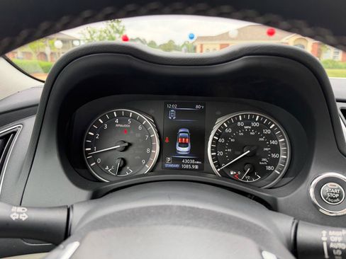 Used 2023 INFINITI Q50 Luxe w/ Cargo Package RWD image 20