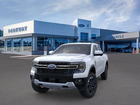 New 2026 Ford Ranger Lariat w/ FX4 Off-Road Package image 2