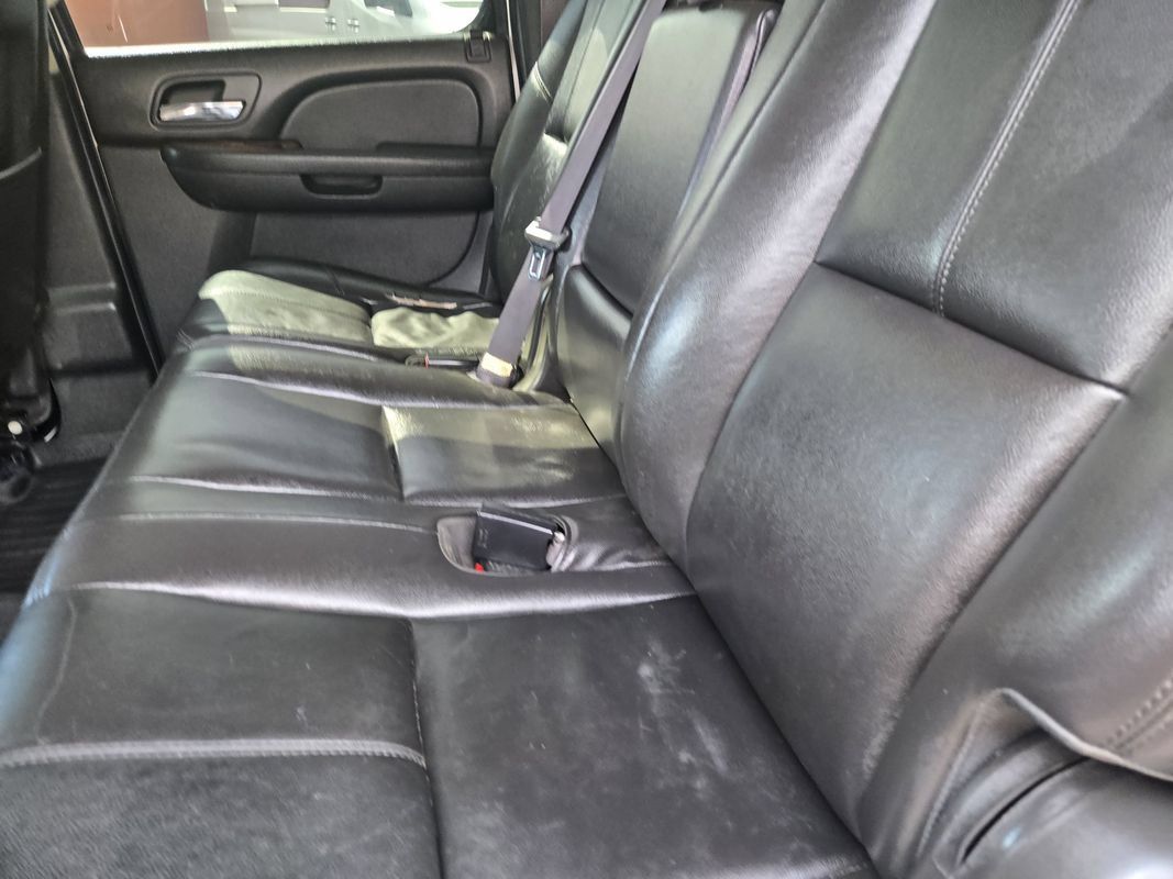 Used 2013 Chevrolet Suburban LT AWD/4WD image 21