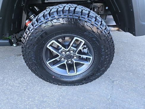 New 2026 Jeep Gladiator Mojave image 27