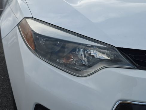 Used 2014 Toyota Corolla S image 7