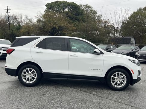 Used 2024 Chevrolet Equinox LT image 9